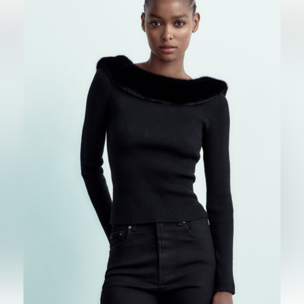 Zara black knit sweater with fur trim